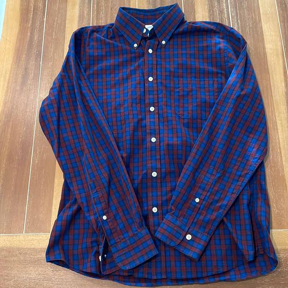 Brooks Brothers Mens Regent button down size medium